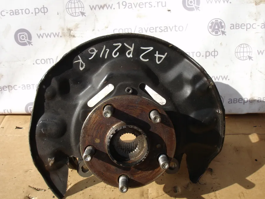 Ступица передняя правая Toyota Caldina AZT246