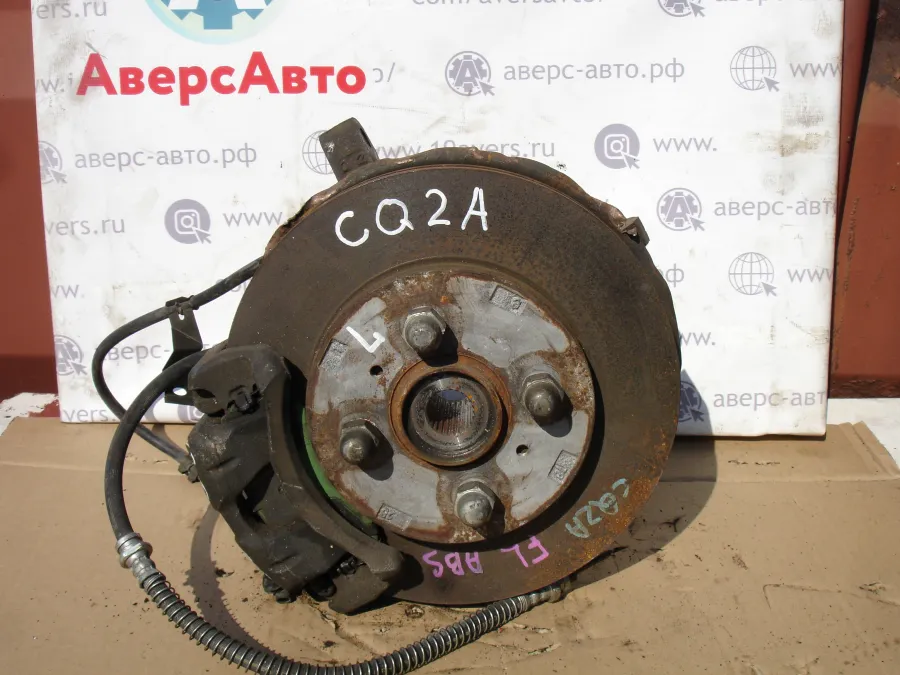 Ступица передняя левая, правая Mitsubishi Dingo CQ2A