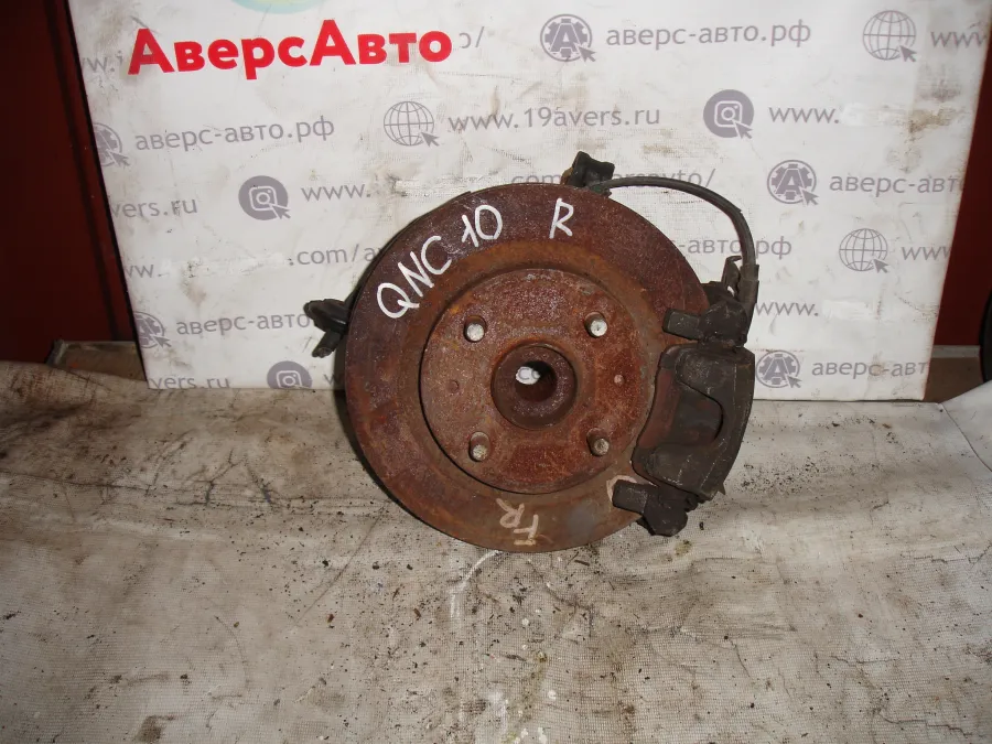 Ступица передняя правая Toyota Passo QNC10