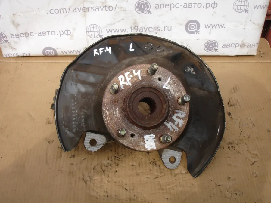 Ступица передняя правая, левая Honda Stepwgn RF3 RF4