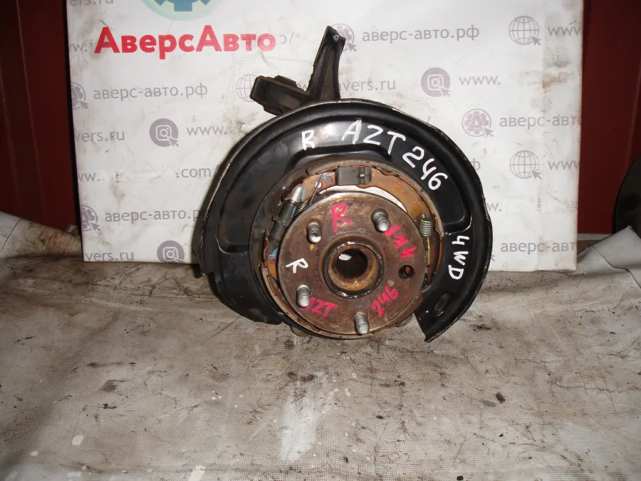 Ступица задняя правая, левая Toyota Caldina AZT246