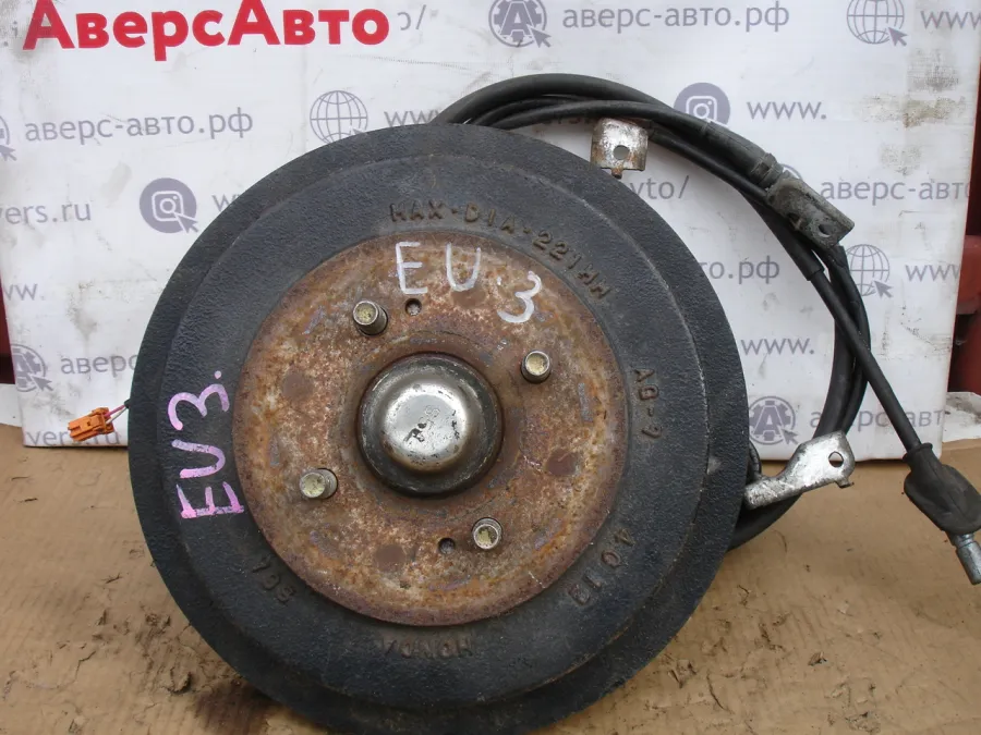 Ступица задняя правая, левая Honda Civic EU3