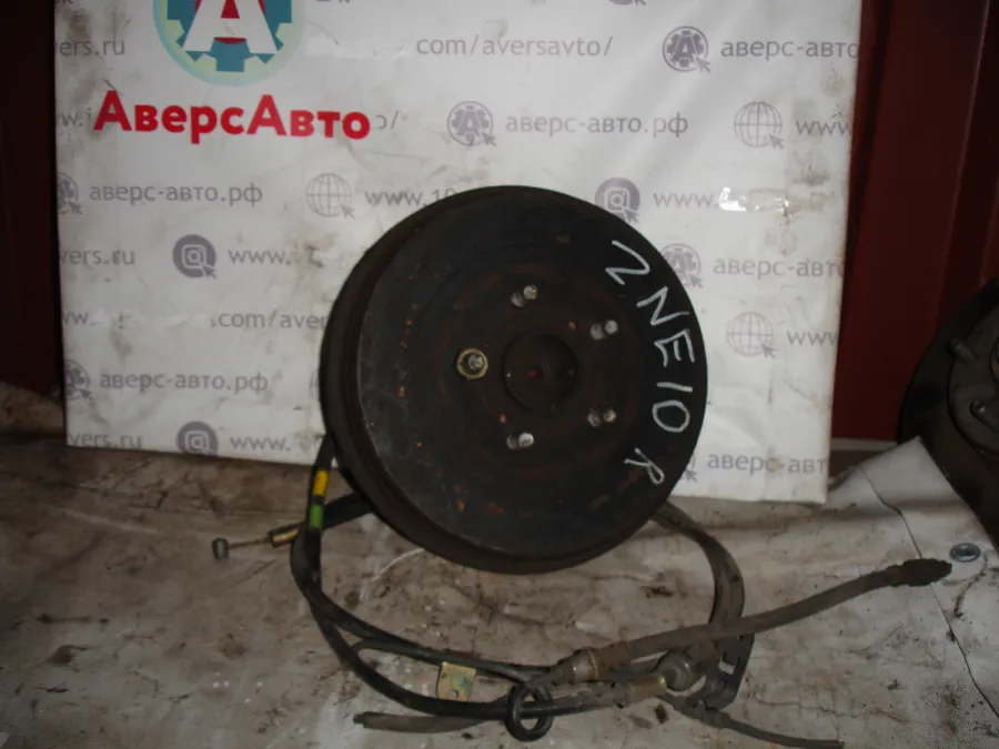 Ступица задняя правая Toyota Wish ZNE10