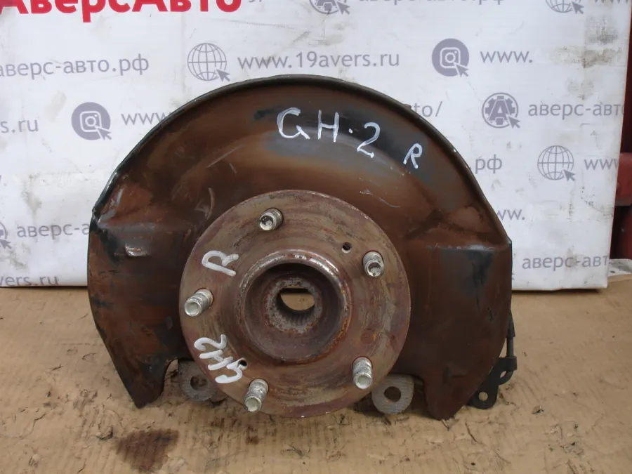Ступица передняя правая Subaru Impreza GH2