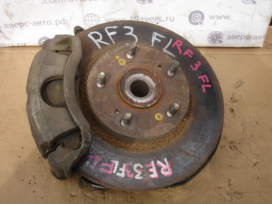 Ступица передняя правая, левая Honda Stepwgn RF3 RF4