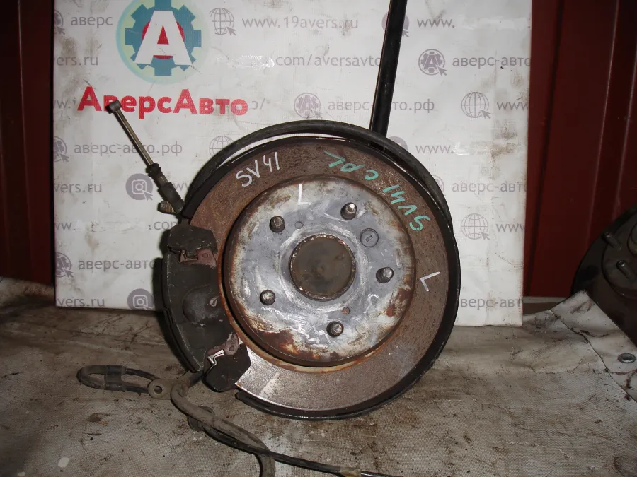 Ступица задняя левая Toyota Camry SV40