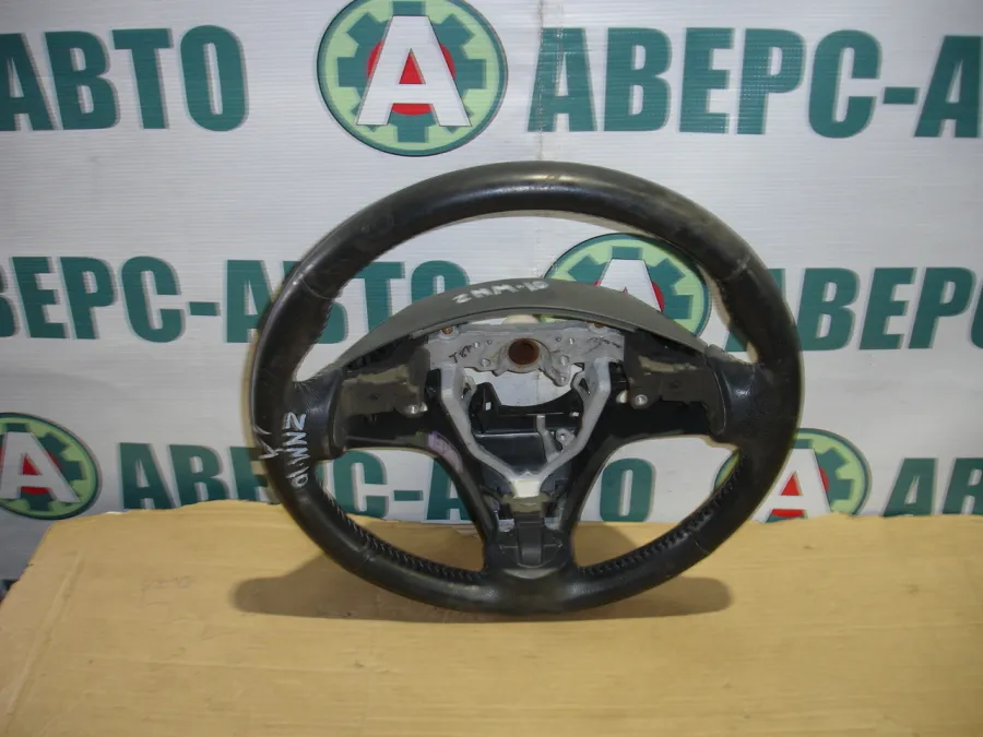 Руль Toyota Isis ANM10W