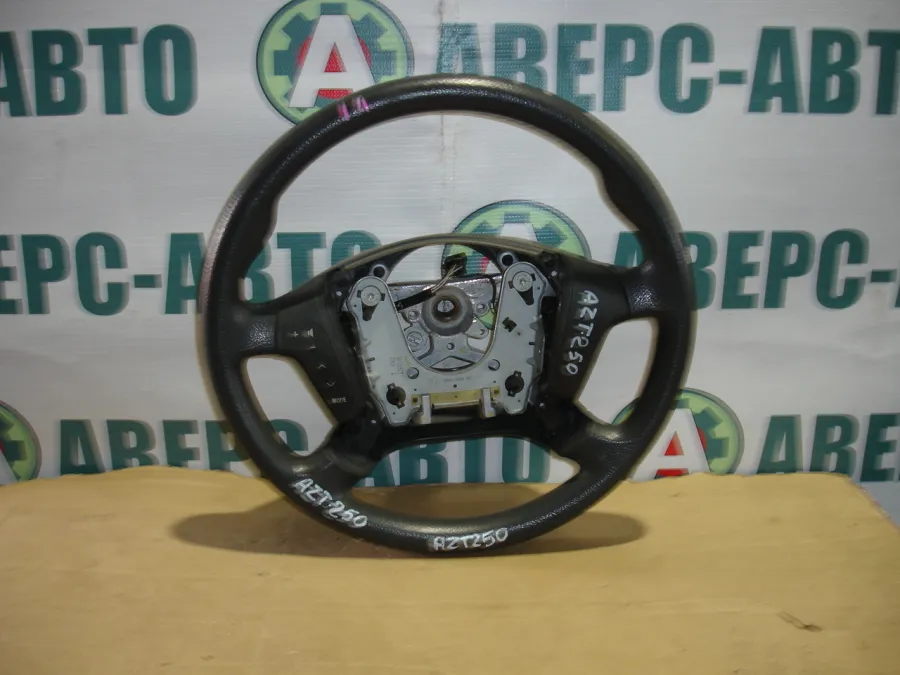 Руль Toyota Avensis AZT250